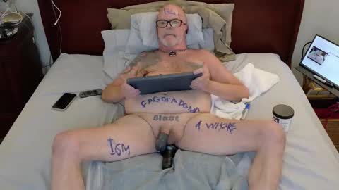 Snapshot of gwmslave chatting on 03-12-26, 10:05 gwmslave online show from 03-12-26, 10:05