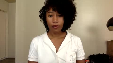 gyalxoxo online show from 09-11-25, 03:23