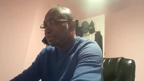 gyesaw1970 online show from 11-25-25, 05:18