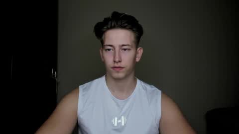 Snapshot of gym_alpha chatting on 01-15-25, 09:09 Oliver online show from 01-15-25, 09:09