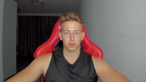 Snapshot of gym_alpha chatting on 11-02-25, 06:43 Oliver online show from 11-02-25, 06:43