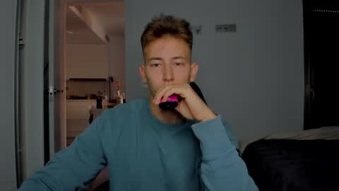 Oliver online show from 03-28-26, 11:32