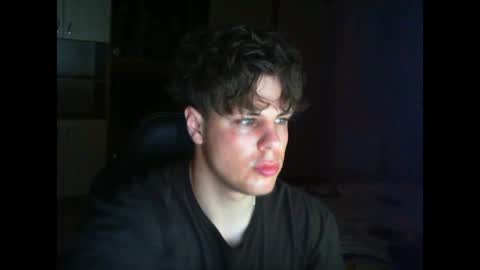 Snapshot of gymguy0505 chatting on 04-26-26, 09:23 gymguy0505 online show from 04-26-26, 09:23