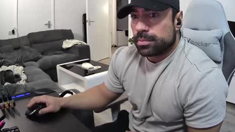 gymking999 online show from 02-10-25, 11:15