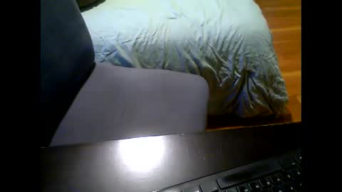 Snapshot of gymratt01 chatting on 04-26-26, 07:55 gymratt01 online show from 04-26-26, 07:55