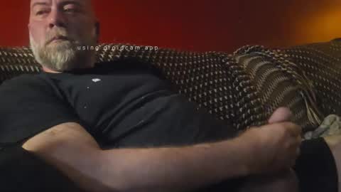 Snapshot of gymshoo chatting on 11-15-25, 11:40 Eli online show from 11-15-25, 11:40