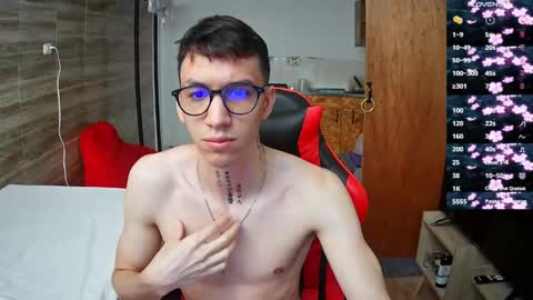 Snapshot of gyo_____ chatting on 09-27-25, 12:32 gyo online show from 09-27-25, 12:32