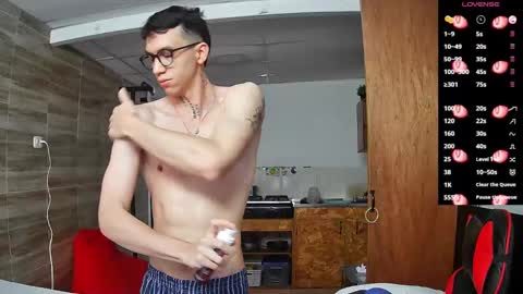 Snapshot of gyo_____ chatting on 09-29-25, 12:10 gyo online show from 09-29-25, 12:10