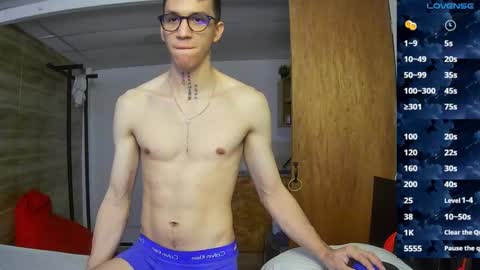 Snapshot of gyo_____ chatting on 10-06-25, 12:13 gyo online show from 10-06-25, 12:13