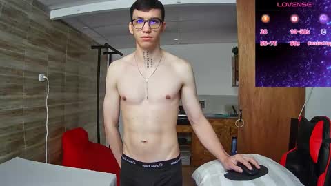 Snapshot of gyo_____ chatting on 10-20-25, 12:27 gyo online show from 10-20-25, 12:27