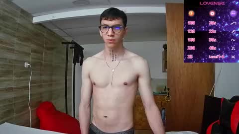 Snapshot of gyo_____ chatting on 10-24-25, 12:01 gyo online show from 10-24-25, 12:01