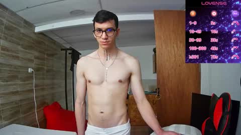 Snapshot of gyo_____ chatting on 10-28-25, 01:14 gyo online show from 10-28-25, 01:14