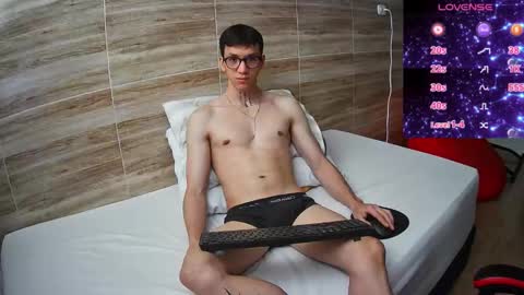 Snapshot of gyo_____ chatting on 10-30-25, 12:28 gyo online show from 10-30-25, 12:28