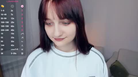 Kelly  Lilly online show from 01-07-26, 08:55