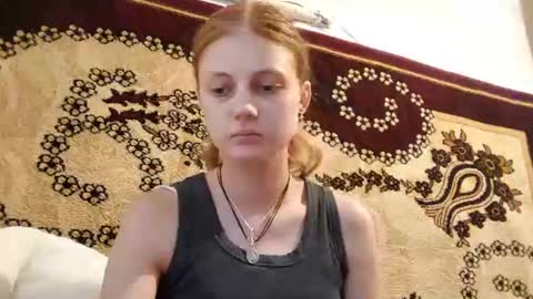 Snapshot of h0lyangel chatting on 08-04-26, 03:21 Kelly Lilly online show from 08-04-26, 03:21