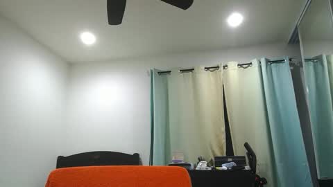 h0nest84 online show from 12-15-24, 07:24