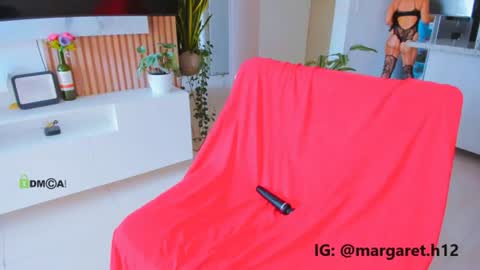 Snapshot of h0ney__p0t chatting on 06-23-26, 08:29 Margareth Stallion online show from 06-23-26, 08:29