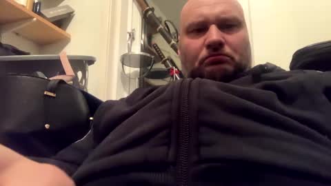 h0rnyd0ggy online show from 12-30-24, 05:02