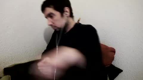 Snapshot of h1dden_reality chatting on 03-10-25, 04:28 h1dden_reality online show from 03-10-25, 04:28