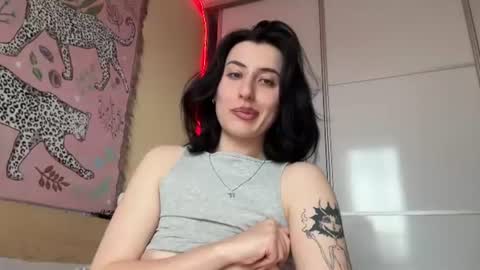 Snapshot of h3l9a_pataki chatting on 07-03-26, 04:46 Helga online show from 07-03-26, 04:46