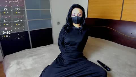 Linda online show from 01-26-25, 02:35