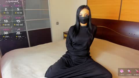 Linda online show from 01-30-25, 03:22