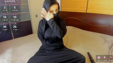 Linda online show from 03-06-25, 03:46