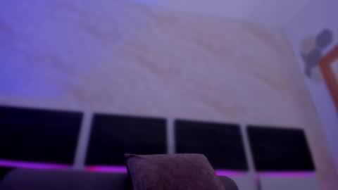 Snapshot of habiy069 chatting on 02-22-25, 09:34 Habiy online show from 02-22-25, 09:34