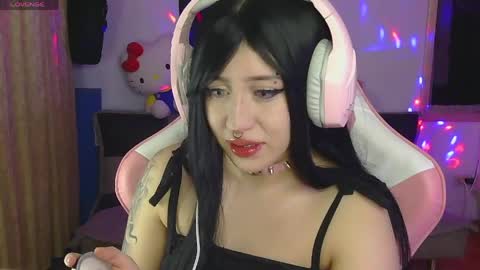 Snapshot of hachiko_love chatting on 04-28-26, 02:21 Hachiko online show from 04-28-26, 02:21