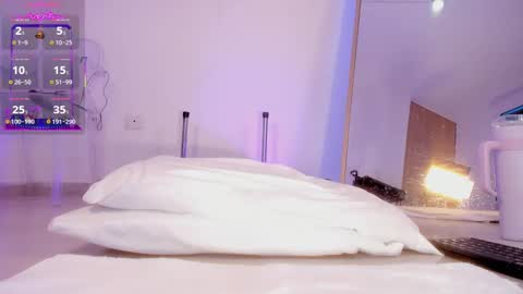  HADE ROSSE  online show from 11-04-25, 12:04