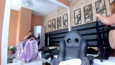 hadelyn_lee online show from 04-27-26, 03:37