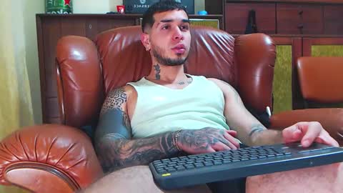 Snapshot of hades_carter chatting on 02-22-26, 08:51 Hades online show from 02-22-26, 08:51