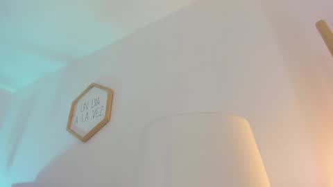 Snapshot of hadid_jimenez chatting on 11-25-25, 09:26 Hadid online show from 11-25-25, 09:26