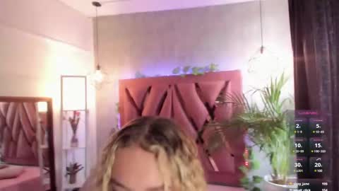 Haely online show from 02-08-25, 02:38