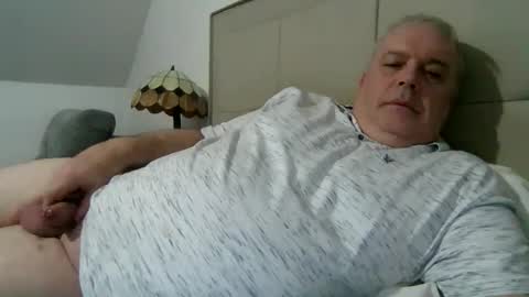 Snapshot of haggisstop chatting on 12-04-25, 06:38 haggisstop online show from 12-04-25, 06:38