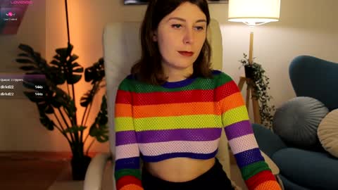 Snapshot of hailey__green chatting on 02-07-25, 10:52 Hailey Green online show from 02-07-25, 10:52