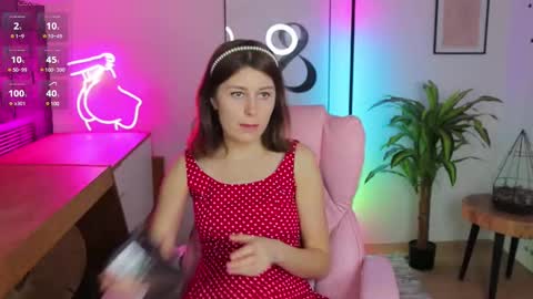Snapshot of hailey__green chatting on 02-10-25, 10:09 Hailey Green online show from 02-10-25, 10:09