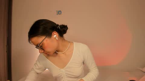 Hailey online show from 12-28-24, 12:57