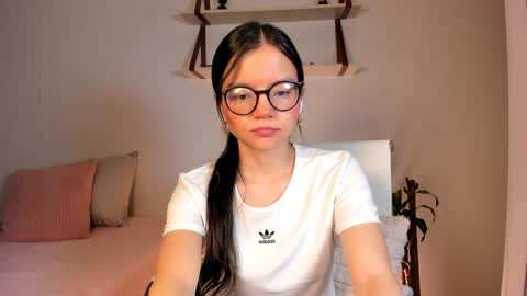 Hailey online show from 01-25-25, 12:17