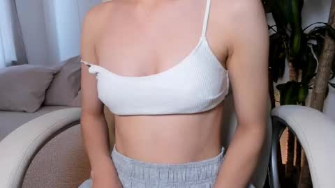 Hailey online show from 12-15-25, 08:46