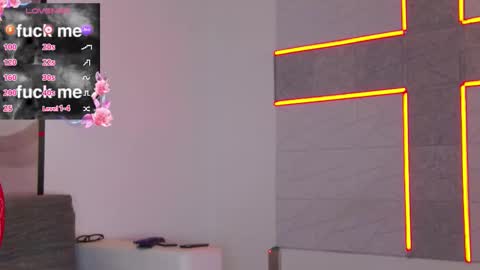 HaileyPeach online show from 03-27-26, 06:18