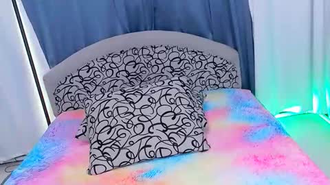 hailey_pirs online show from 12-21-25, 07:59