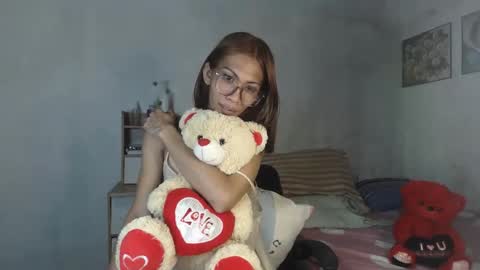 hailey_sweetcum77 online show from 02-13-26, 07:37