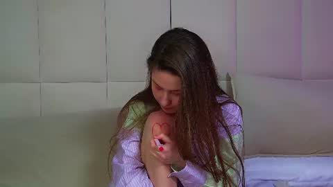 Snapshot of haileyarden chatting on 07-06-26, 03:25 Hailey online show from 07-06-26, 03:25