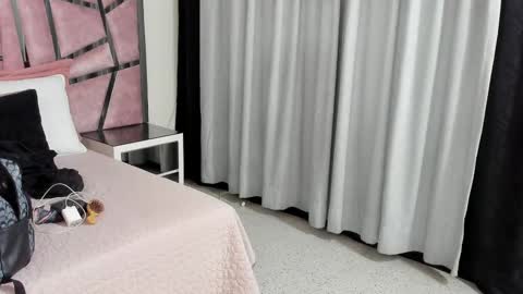 Snapshot of haileyduke chatting on 09-22-25, 05:09 Hailey online show from 09-22-25, 05:09