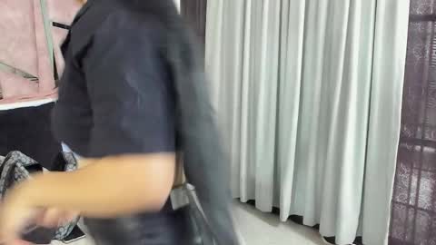 Snapshot of haileyduke chatting on 10-28-25, 12:09 Hailey online show from 10-28-25, 12:09