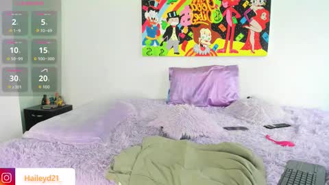 Snapshot of haileyduke chatting on 11-08-25, 01:11 Hailey online show from 11-08-25, 01:11