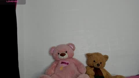 Hailey online show from 04-07-26, 11:37