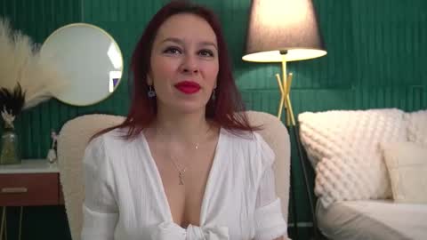 Hailey online show from 01-17-26, 04:28