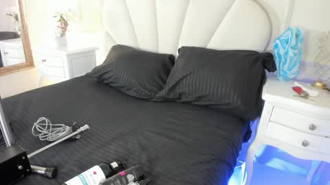 haileysans online show from 04-16-26, 11:44